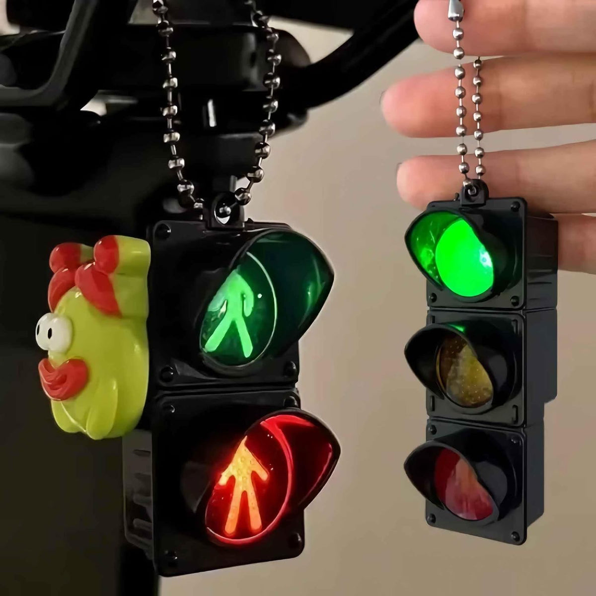 Novelty Car Keychain for Bag, Funny Unique Cool Stoplight Key Chain Accessories for Men Women, Purse Charms for Handbags, Fun Small Gifts for Men Ideas